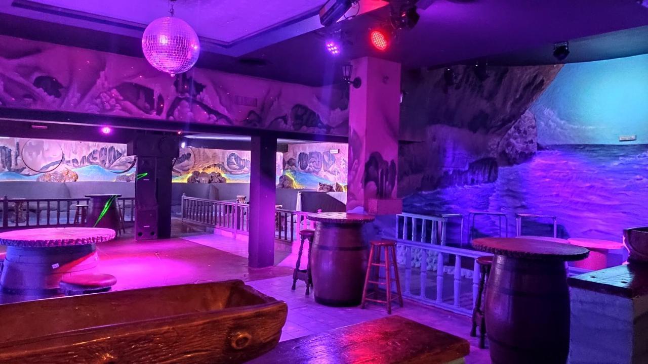 Hotel La Carreta شيفا المظهر الخارجي الصورة